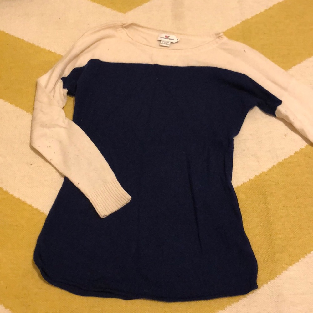 Vineyard Vines Navy & Cream Sweater Med